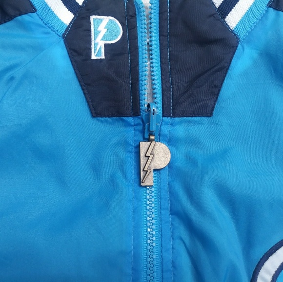 Vintage North Carolina Tarheels Jacket - Picture 3 of 6
